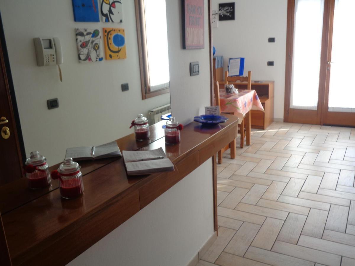 Appartement Casa Di Chiara Vicino Venezia E Aeroporto Vce à Campalto Extérieur photo