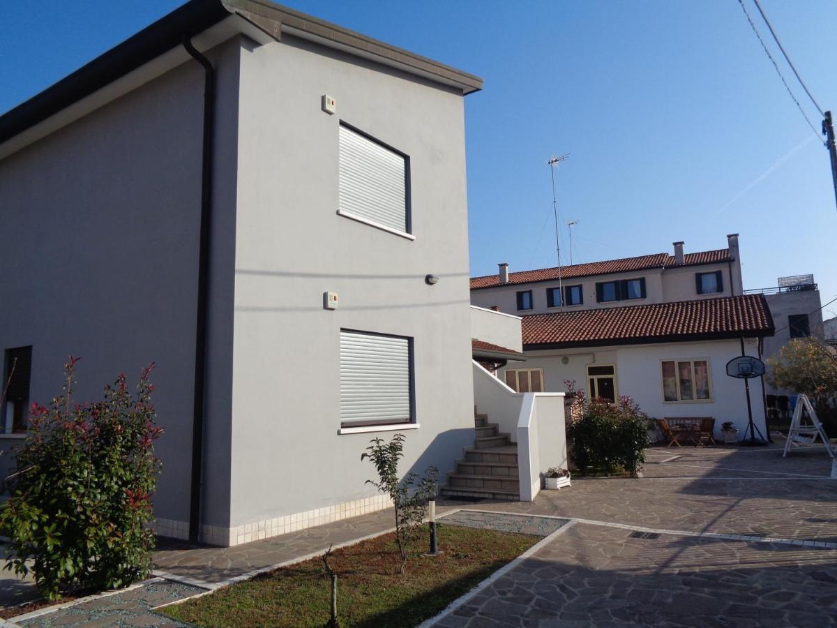 Appartement Casa Di Chiara Vicino Venezia E Aeroporto Vce à Campalto Extérieur photo
